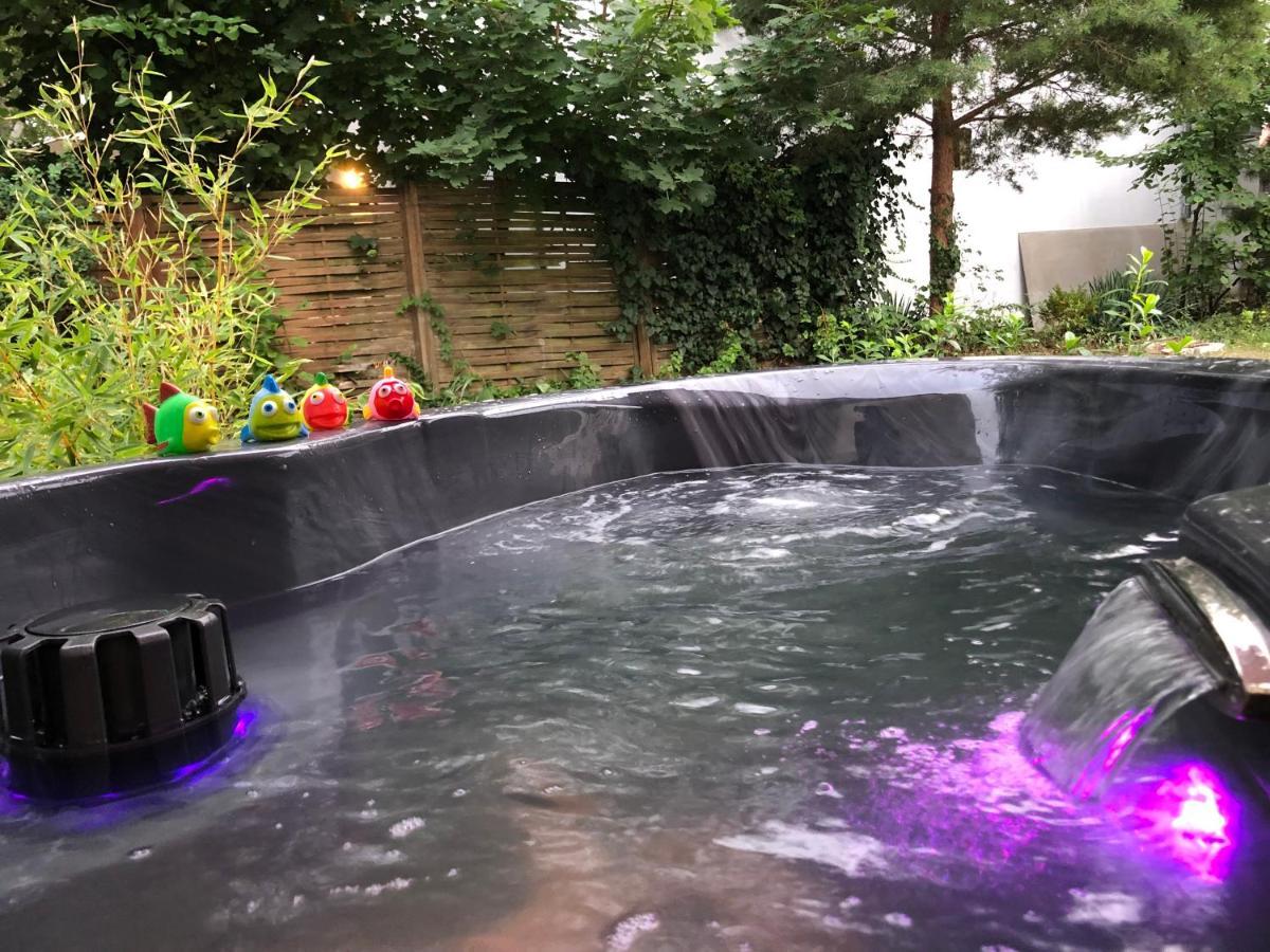 Crystal Spas Apartman-Balaton Zamárdi Zewnętrze zdjęcie